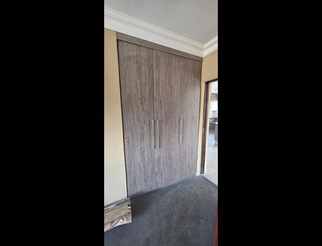 3 BEDROOM HOUSE FOR SALE IN HENLEY-ON-KLIP